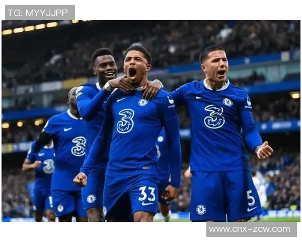 埃弗顿与利兹联激战正酣最终结果揭晓引发热议